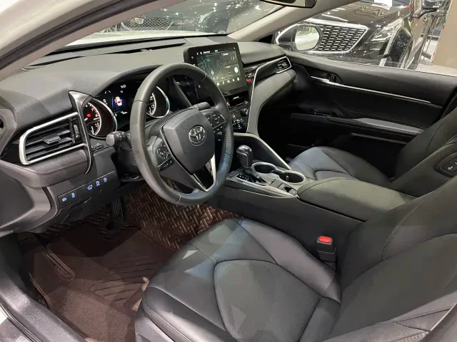 Toyota Camry — Фото автомобиля 8