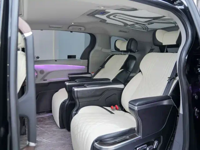 Toyota Granvia — Фото автомобиля 14