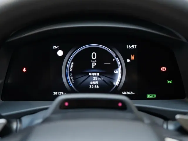 Lexus RZ — Фото автомобиля 25
