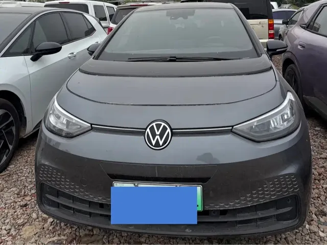 Volkswagen ID.3 — Фото автомобиля 2