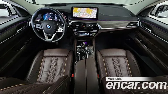 BMW Gran Turismo — Фото автомобиля 7