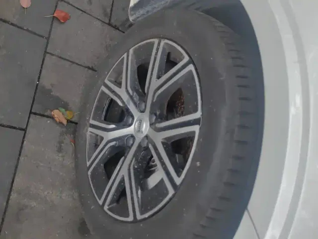 Volvo S60 — Фото автомобиля 6