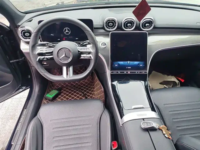 Mercedes-Benz C-Class — Фото автомобиля 9