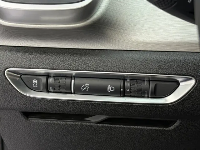 Geely Binyue — Фото автомобиля 19