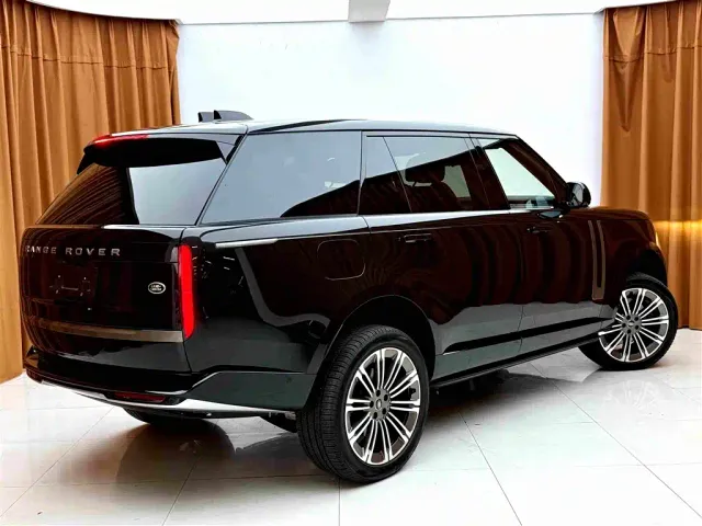 Land Rover Range Rover — Фото автомобиля 4