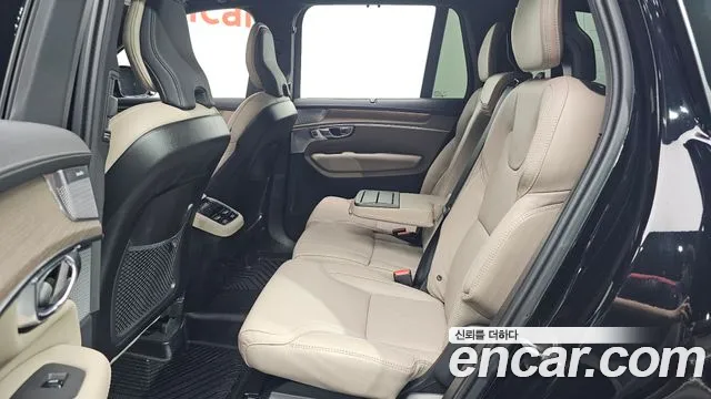 Volvo XC90 Generation 2 — Фото автомобиля 10