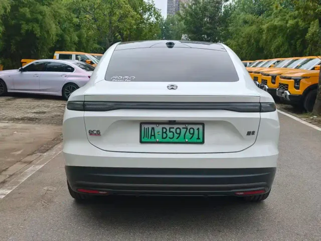 Nio EC6 — Фото автомобиля 5