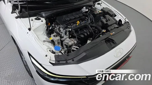 Hyundai Avante CN7 — Фото автомобиля 6