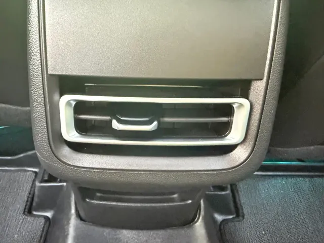 Changan Eado — Фото автомобиля 12
