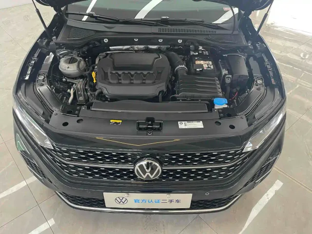 Volkswagen Passat — Фото автомобиля 11
