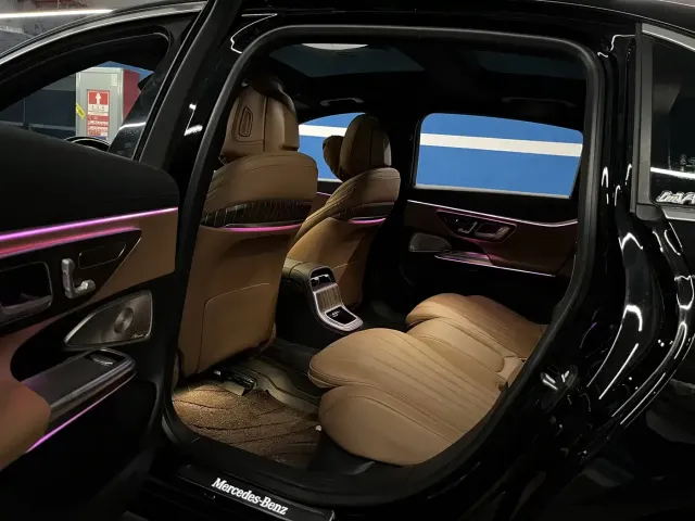 Mercedes-Benz Mercedes-Benz E-Class 2024 Model E 300 L Luxury — Фото автомобиля 16