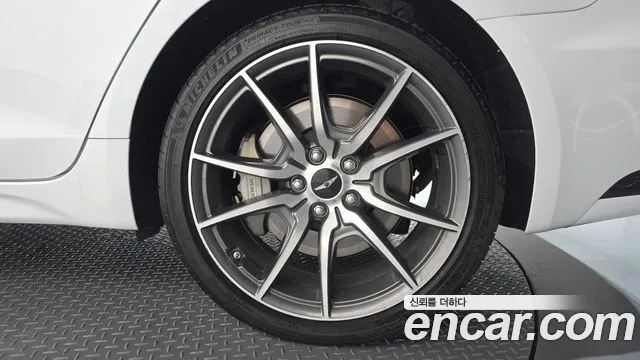 Genesis G70 New — Фото автомобиля 6