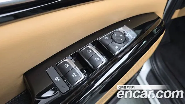 Kia Carnival Generation 4 — Фото автомобиля 19