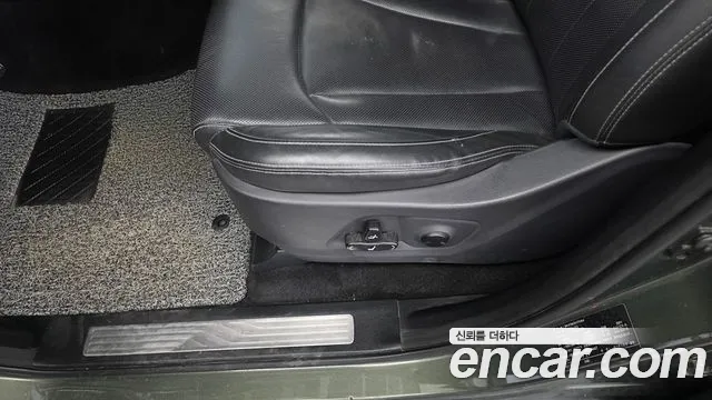 KG_Mobility_Ssangyong Rexton Новый Rexton Sport Дизель 2.2 4WD — Фото автомобиля 28