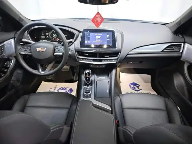 Cadillac CT5 — Фото автомобиля 6