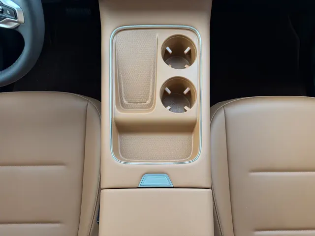 Haval H6 — Фото автомобиля 9