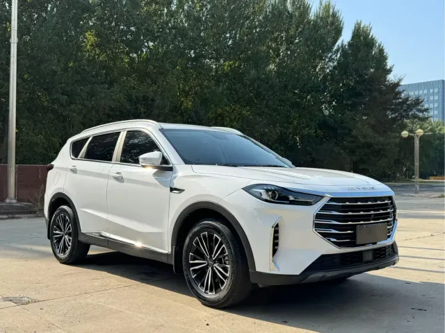 Jetour X70 Plus — Фото автомобиля 3