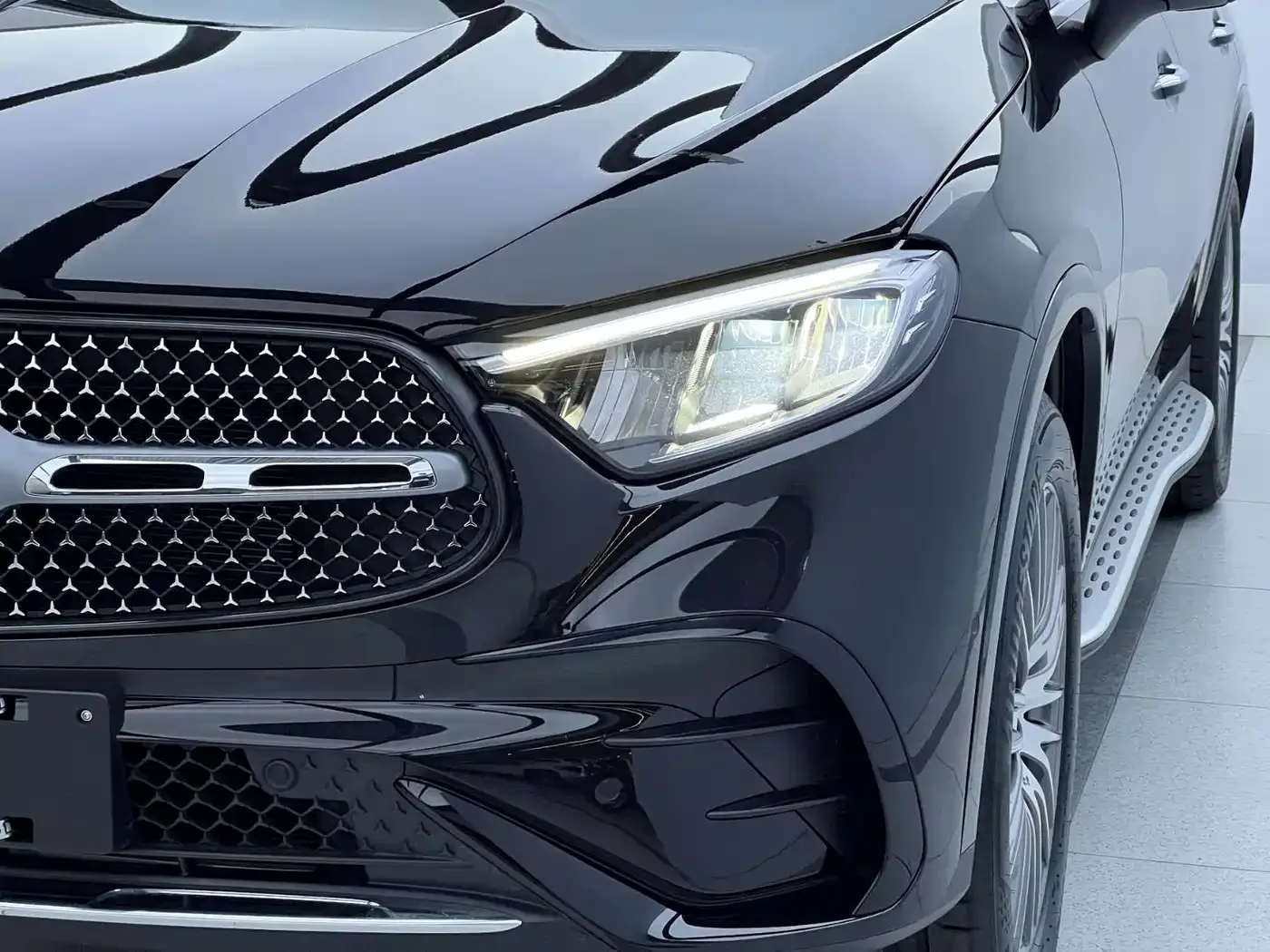 Mercedes-Benz Mercedes-Benz GLC 2023 GLC 300 L 4MATIC Sport 5-Seater — Фото автомобиля 5