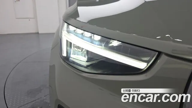 Вольво XC40 B4 Ultimate Bright — Фото автомобиля 21