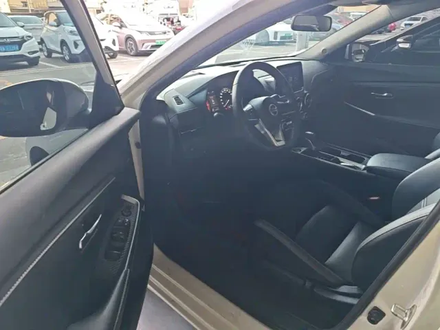 Nissan Sylphy — Фото автомобиля 15