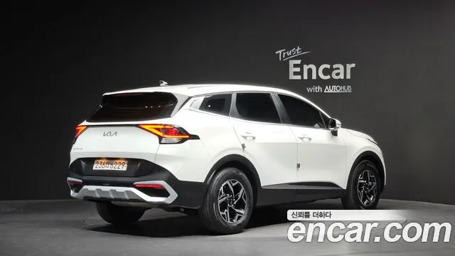 Kia Sportage Sportage 5-е поколение Бензин 1.6 турбо 2WD — Фото автомобиля 2