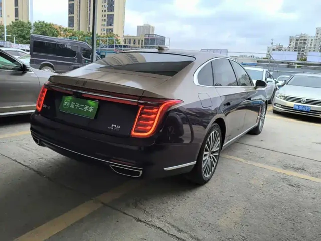 Hongqi H9 — Фото автомобиля 6