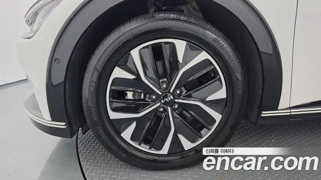Kia EV6 Long Range — Фото автомобиля 4