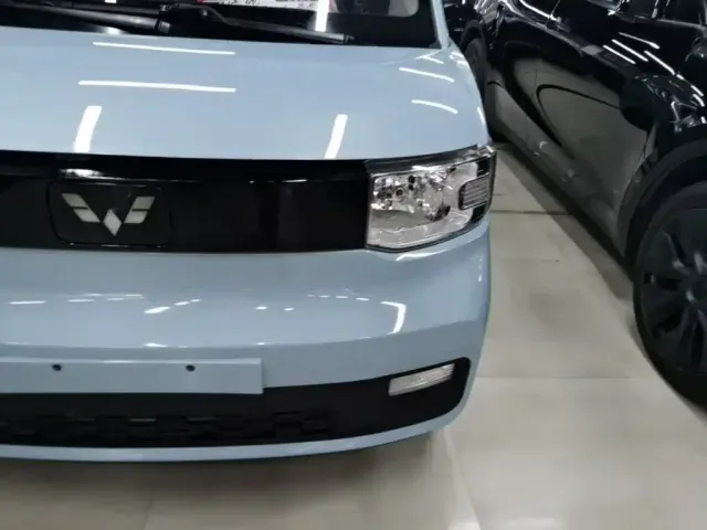 Wuling Hongguang Mini EV — Фото автомобиля 23