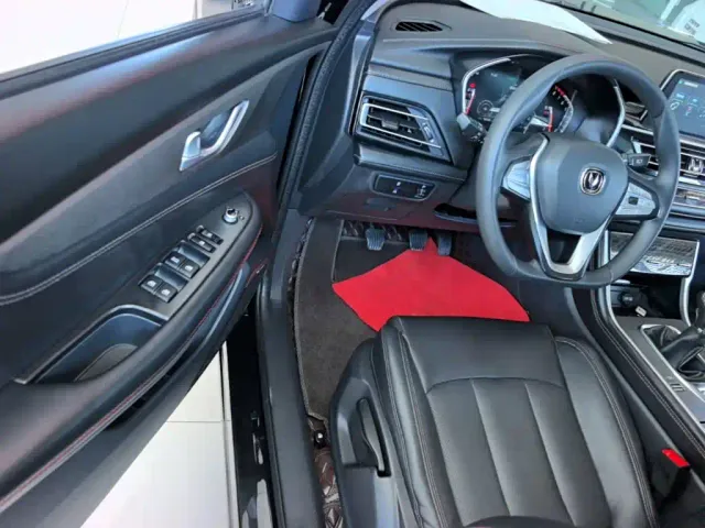 Changan CS75 — Фото автомобиля 15