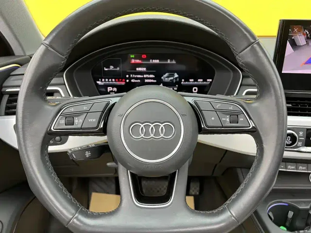 Audi A4L — Фото автомобиля 10