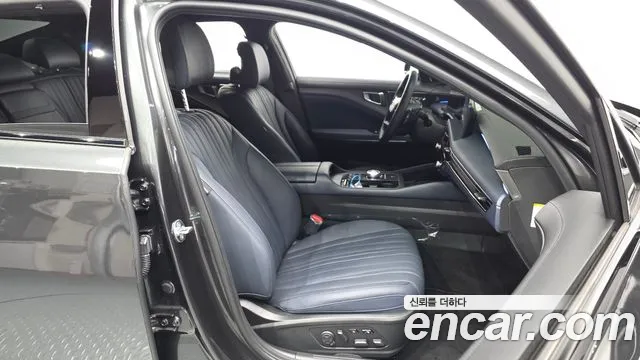 Kia K8 (New) Hybrid — Фото автомобиля 16