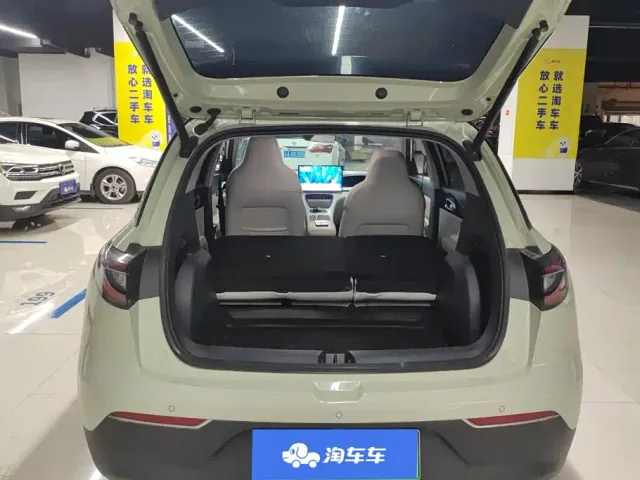 Geely Starry Wish — Фото автомобиля 4