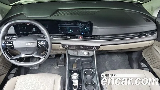 Kia Carnival — Фото автомобиля 10