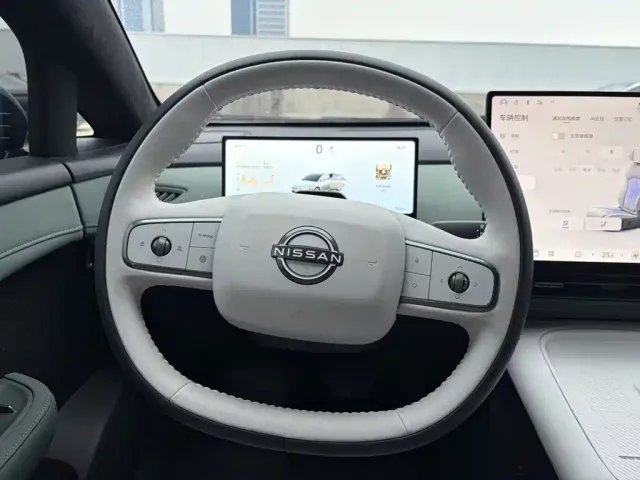 Nissan N7 — Фото автомобиля 9