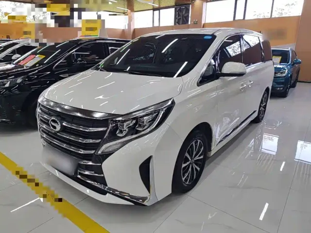 Фотография автомобиля — GAC Trumpchi M8