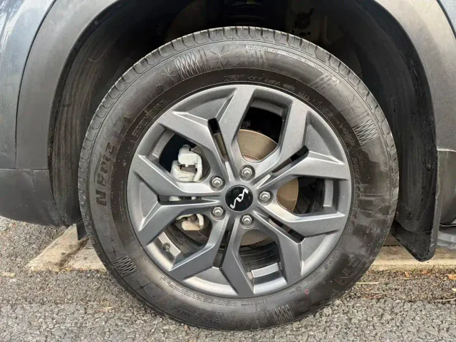 Kia Seltos — Фото автомобиля 14