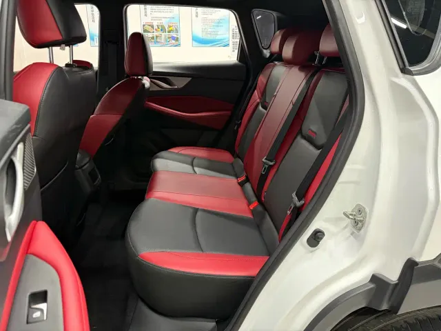 Changan CS35 Plus — Фото автомобиля 18