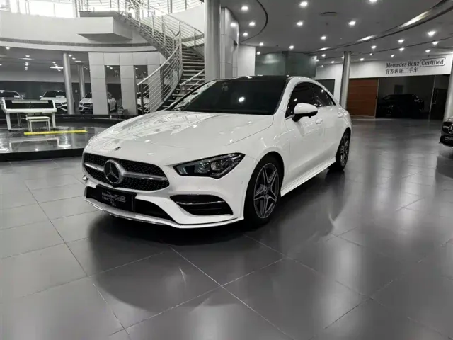 Фотография автомобиля — Mercedes-Benz CLA-Class