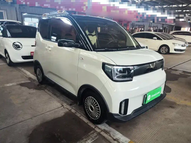 Wuling Hongguang Mini EV — Фото автомобиля 3