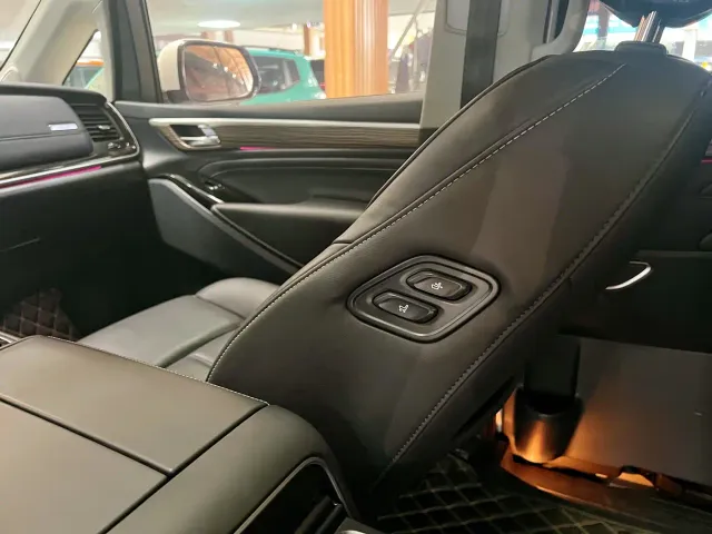 GAC Trumpchi M8 — Фото автомобиля 9