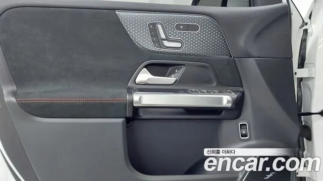 Mercedes-Benz EQB X243 — Фото автомобиля 15
