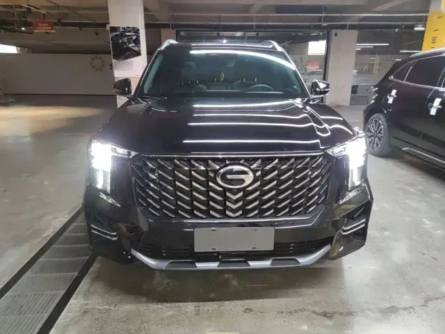 GAC Trumpchi GS8 — Фото автомобиля 2