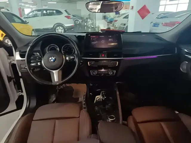 BMW X2 — Фото автомобиля 9