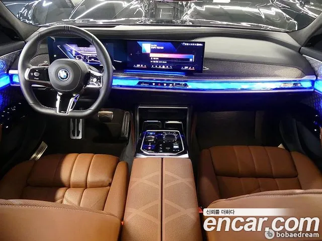 BMW i7 — Фото автомобиля 7