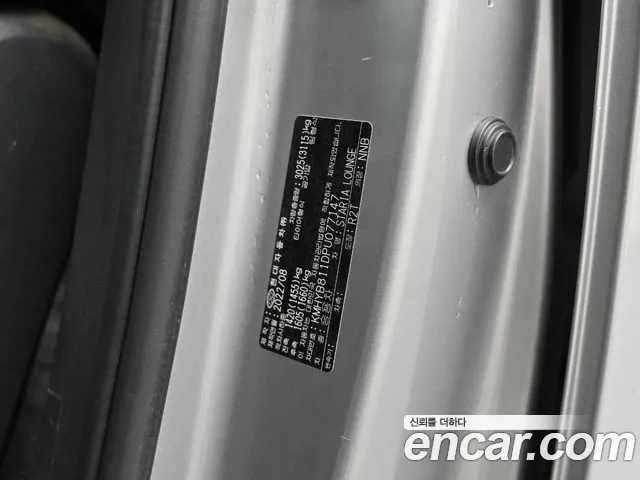 Hyundai Staria Staria 4WD Lounge 9 мест — Фото автомобиля 20