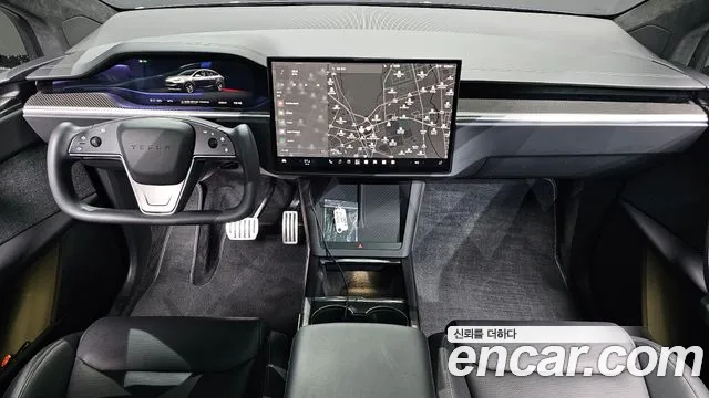 Tesla Model X — Фото автомобиля 7