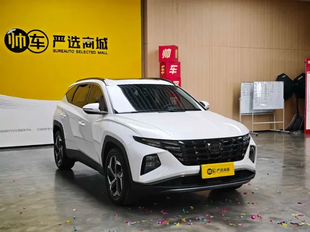 Hyundai Tucson — Фото автомобиля 2