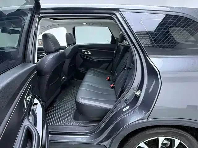 Changan X7 Plus — Фото автомобиля 10