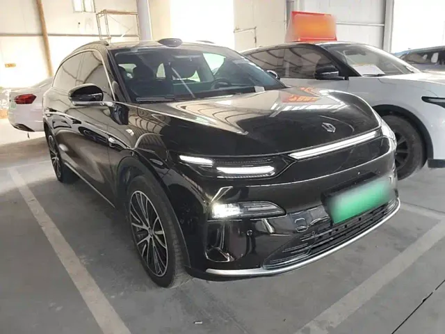 Leapmotor C11 — Фото автомобиля 3