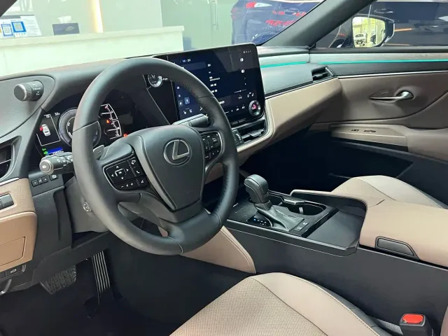 Lexus ES — Фото автомобиля 8